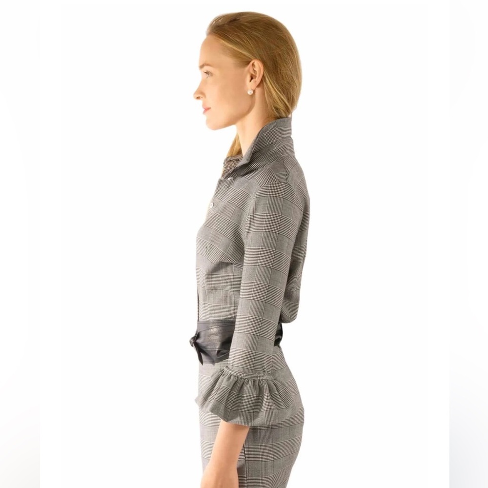 LAST CHANCE | Gretchen Scott Designs Wall Streeter Priss Blouse in Black/White - Picture 2 of 8